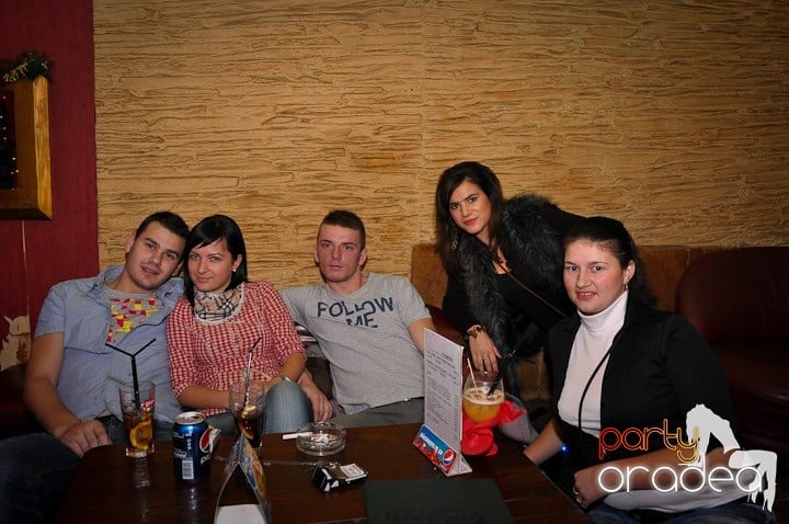 Friday Night Party, 