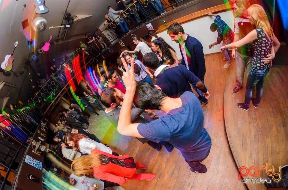 Friday party, 