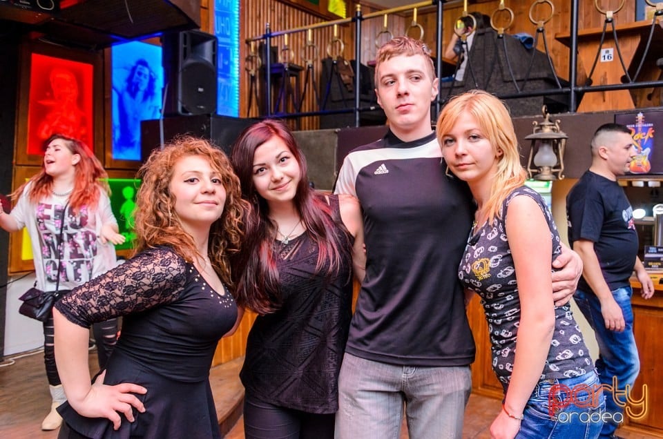 Friday party, 
