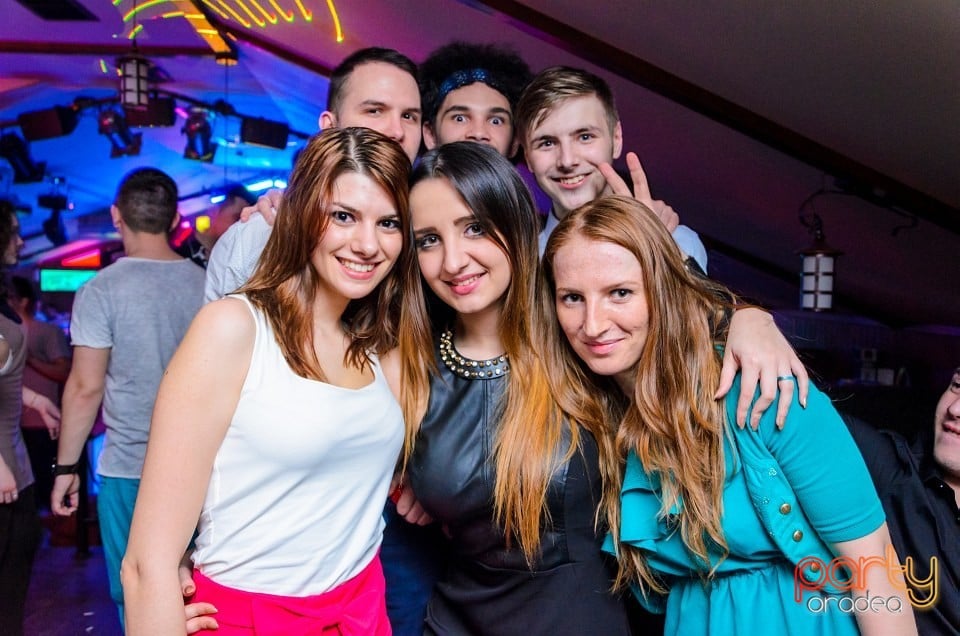 Friday party, 