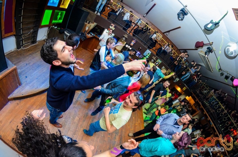 Friday party, 