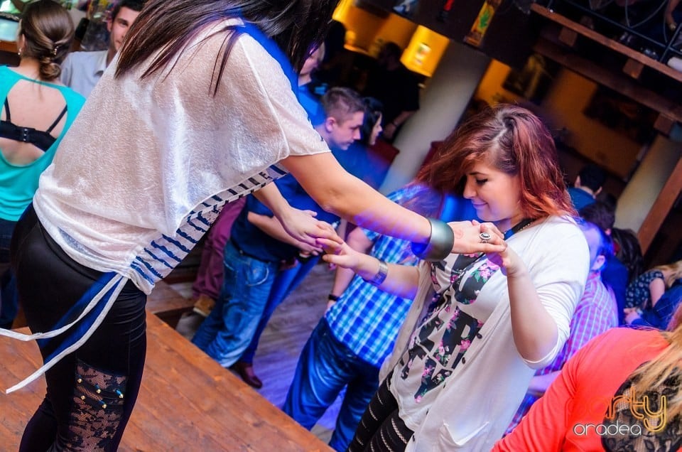 Friday party, 