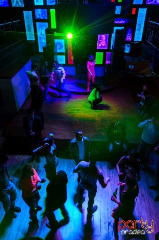 Friday party, 