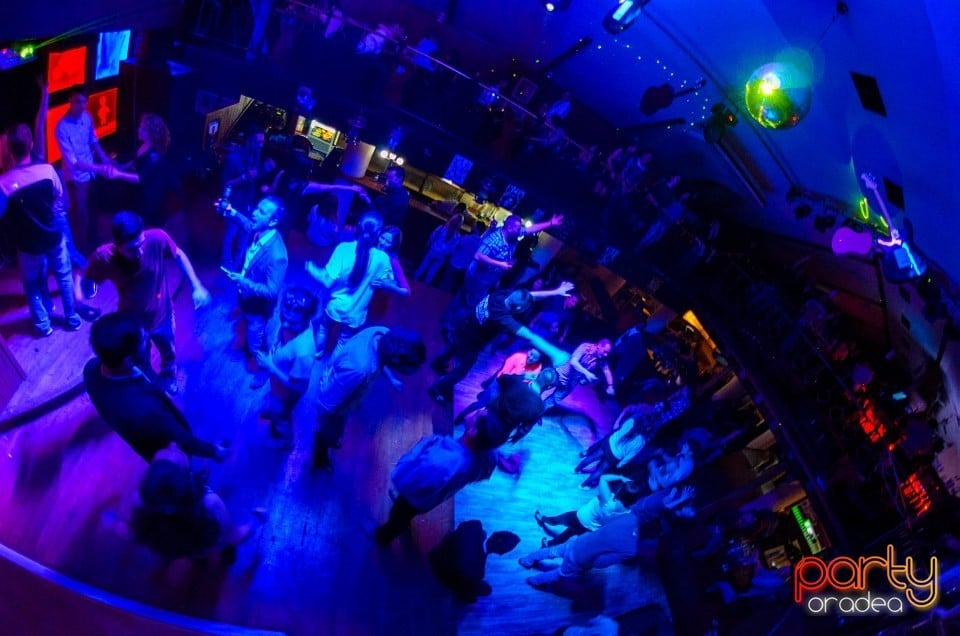 Friday party, 
