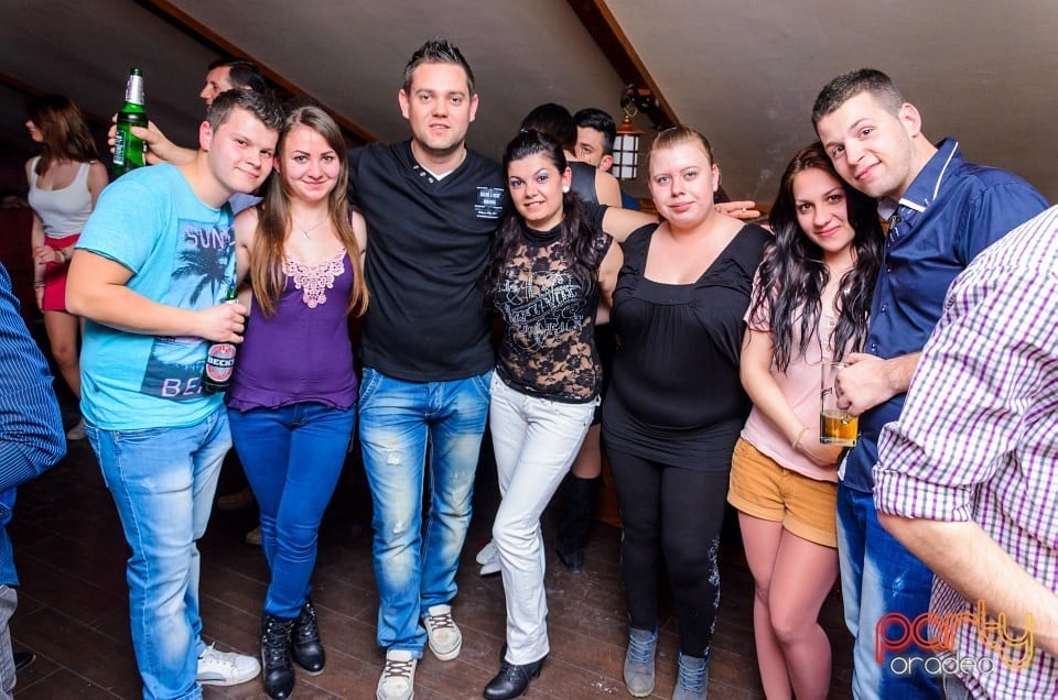 Friday party, 