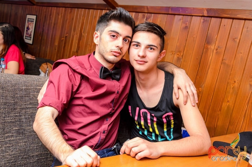 Friday party, 