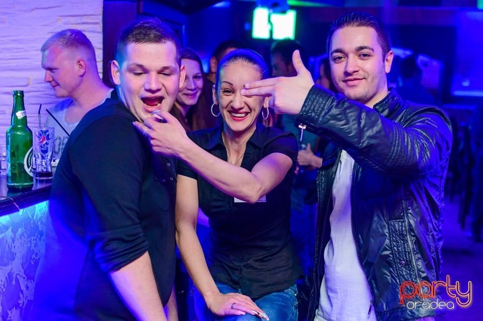 Friday Party, 