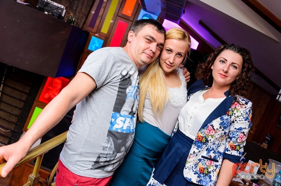 Friday Party, 