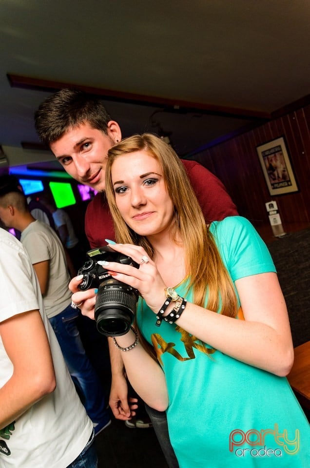 Friday Party, 