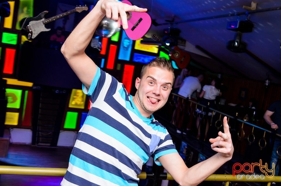 Friday Party, 