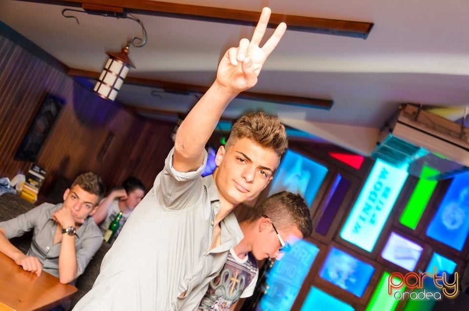 Friday Party, 