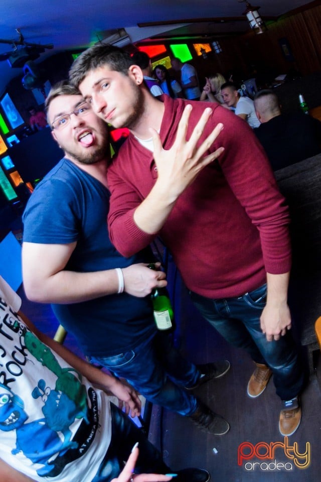 Friday Party, 