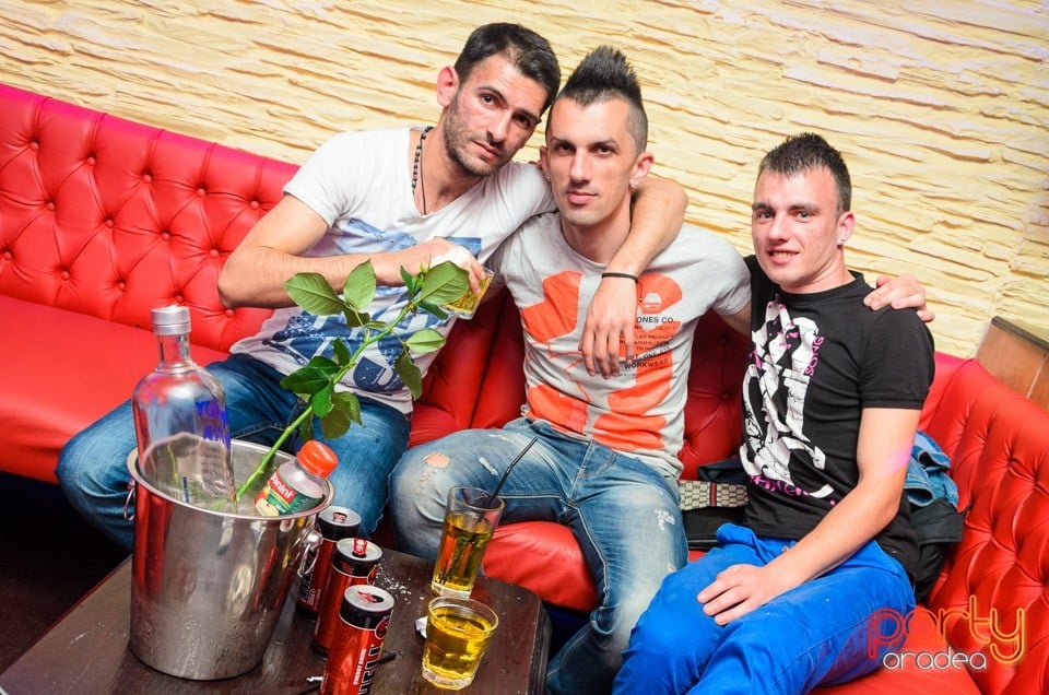 Friday Party, 