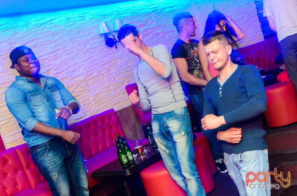 Friday Party, 