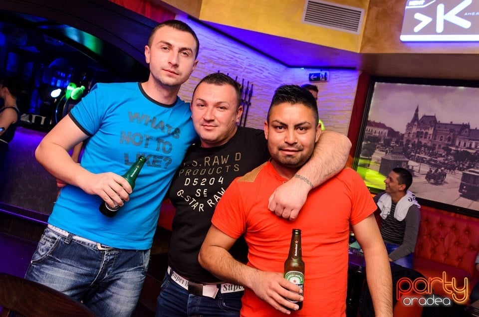 Friday Party, 