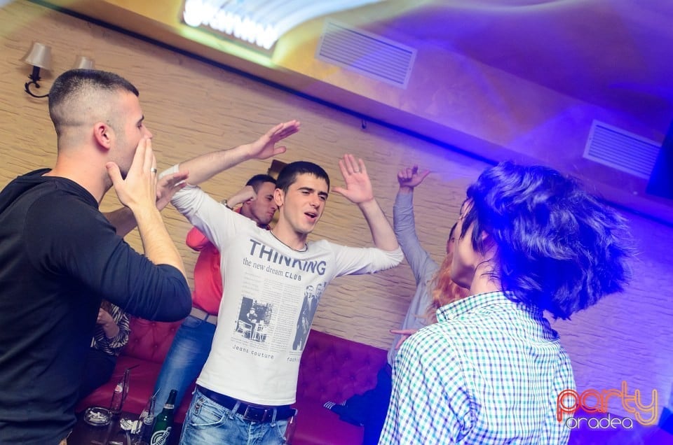Friday Party, 