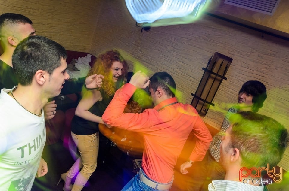 Friday Party, 