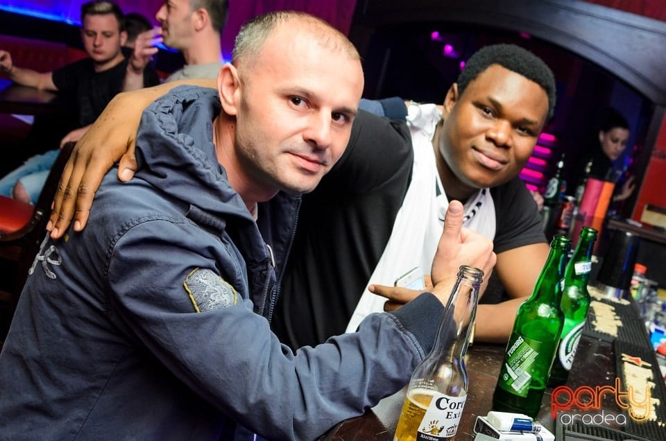 Friday Party, 