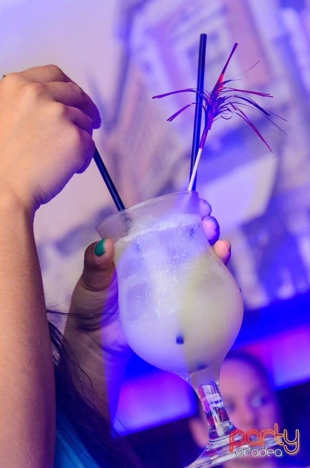Friday Party, 