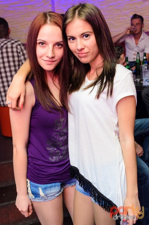 Friday Party, 
