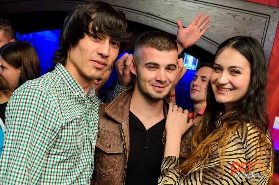 Friday Party, 