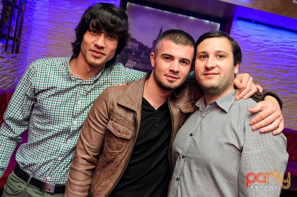 Friday Party, 
