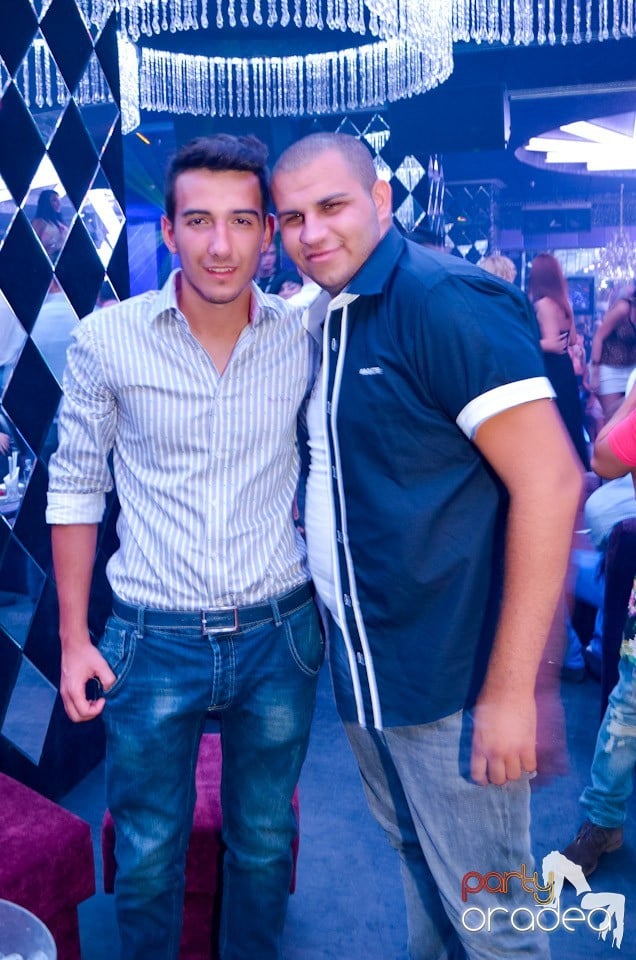 Get Funky cu Ben Boognar în The One,