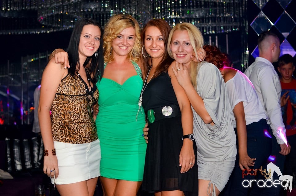 Get Funky cu Ben Boognar în The One,