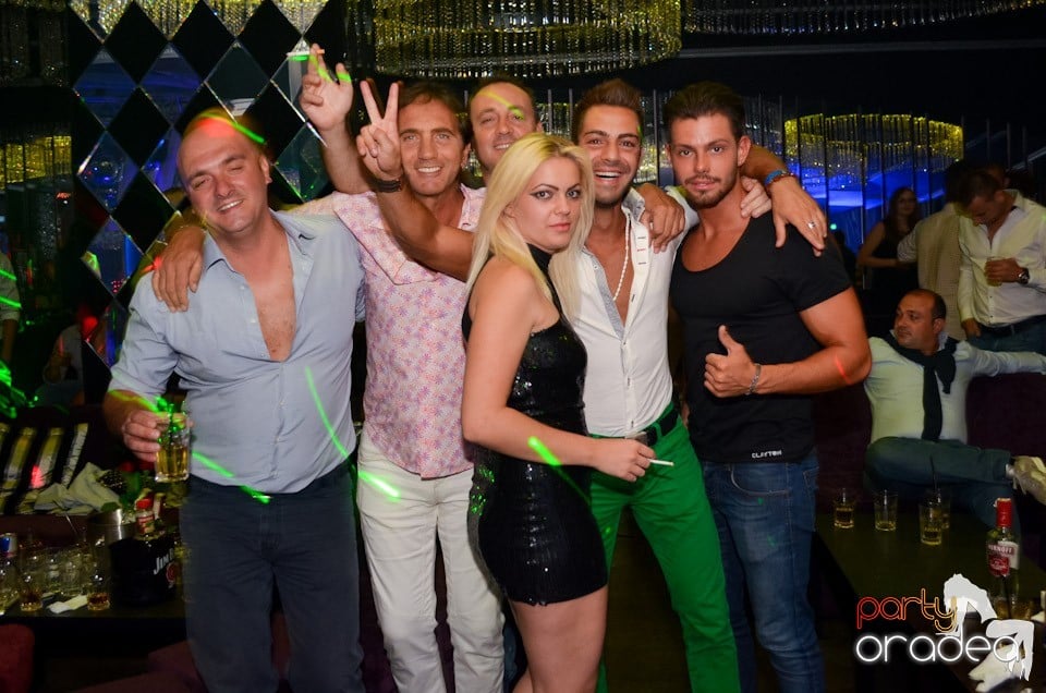Get Funky cu Ben Boognar în The One,