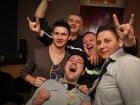 Glow Night Party continuă în Chanson