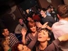 Glow Night Party continuă în Chanson