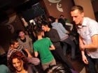 Glow Night Party continuă în Chanson