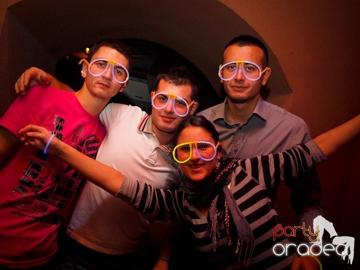 Glow Night Party,