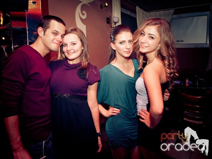Glow Night Party, 