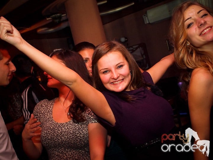 Glow Night Party,
