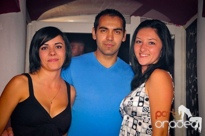 Grand Opening Party la Club Atti's,