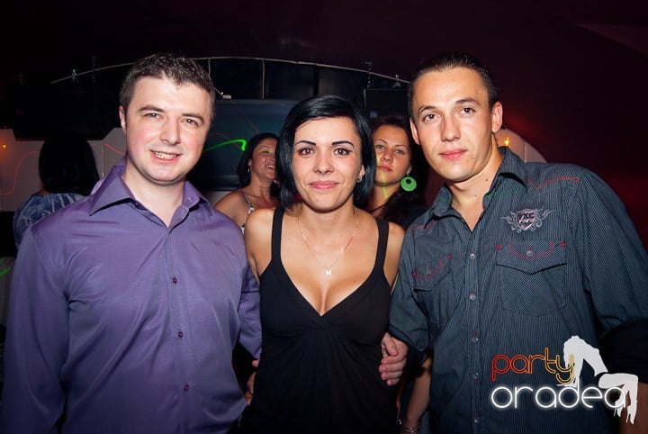 Grand Opening Party la Club Atti's,