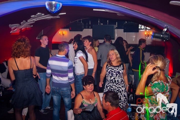 Grand Opening Party la Club Atti's,