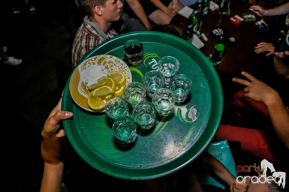 Green Pub - Party All Night, Green Pub