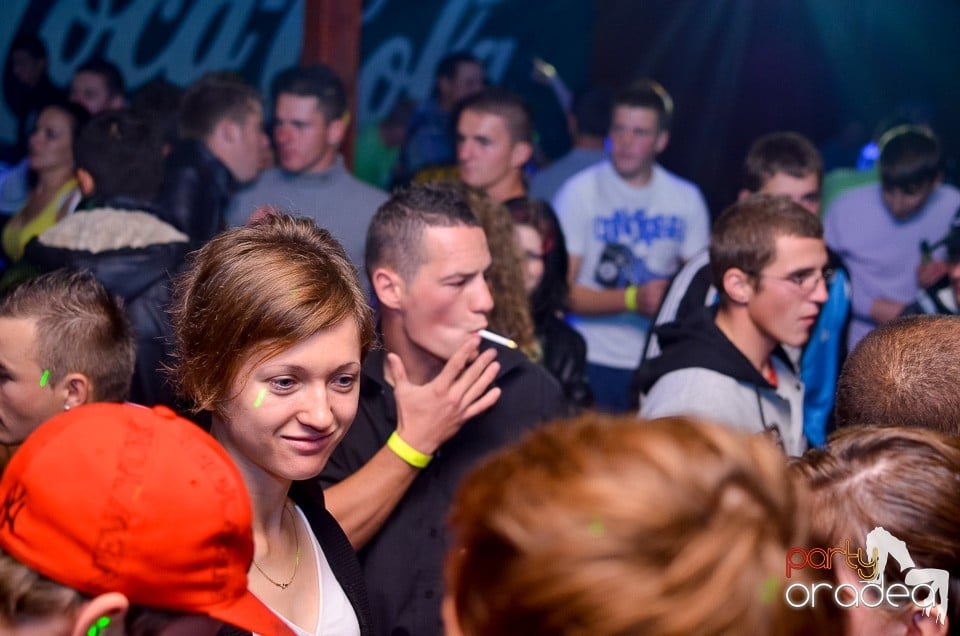 Halloween Party & Laser Show în Faház,