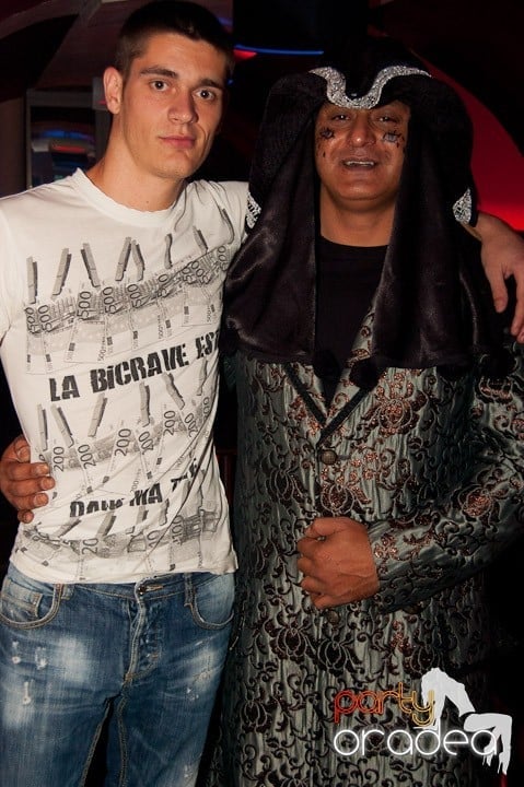 Halloween Party în Club Atti's,