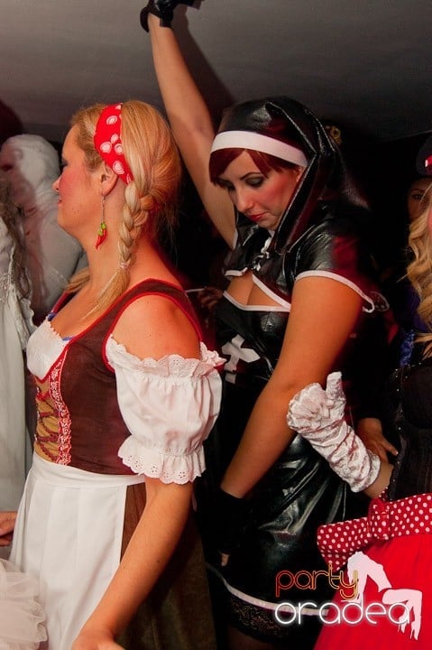 Halloween Party în Club Atti's, 