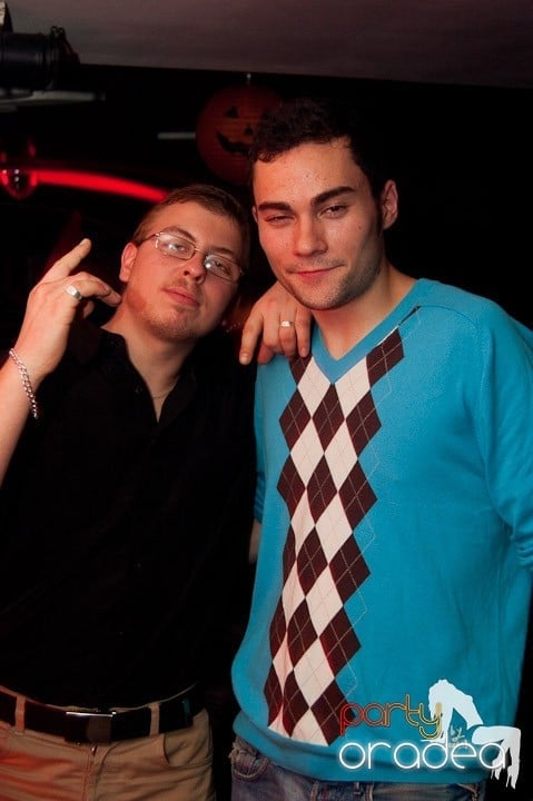 Halloween Party în Club Atti's, 