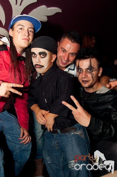 Halloween Party în Club Atti's, 