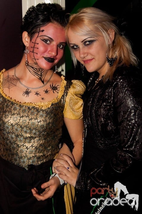 Halloween Party în Club Atti's,