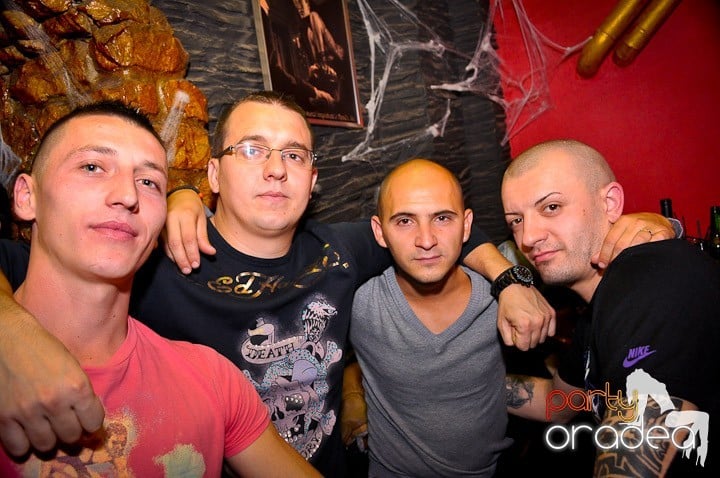 Halloween Party în Downtown,