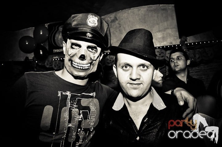 Halloween Party în Downtown,