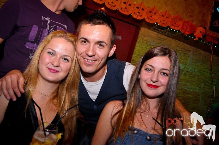 Halloween Party în Downtown,