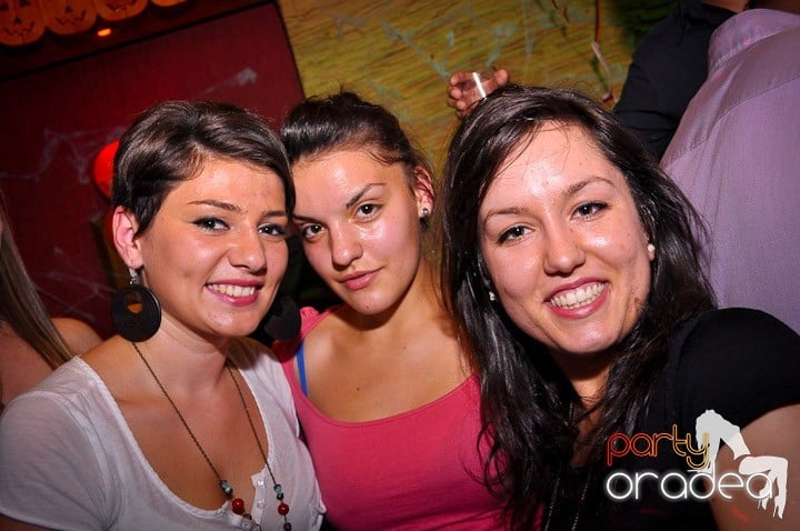 Halloween Party în Downtown,