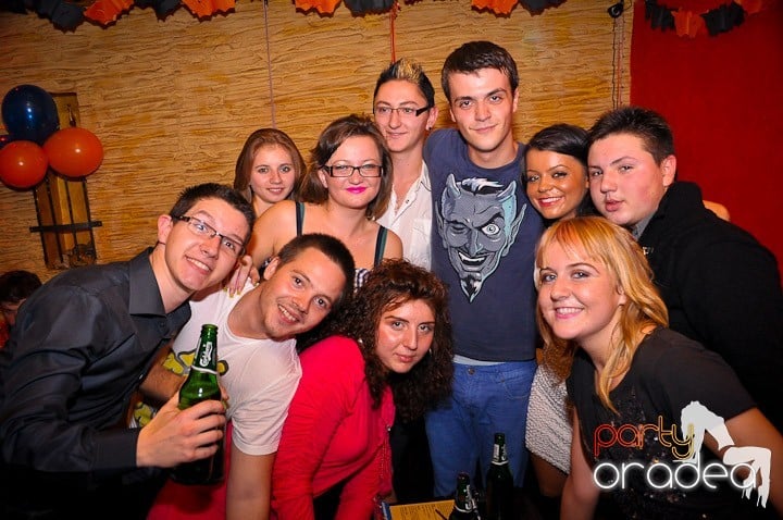 Halloween Party în Downtown,